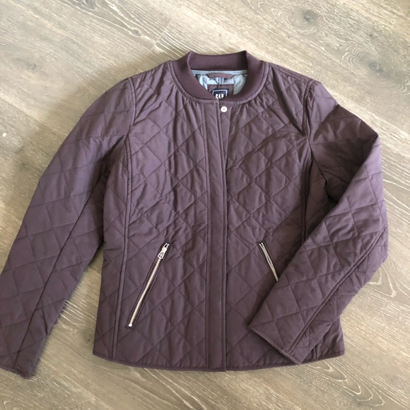 GAP Jackets & Blazers - GAP Quilted Jacket